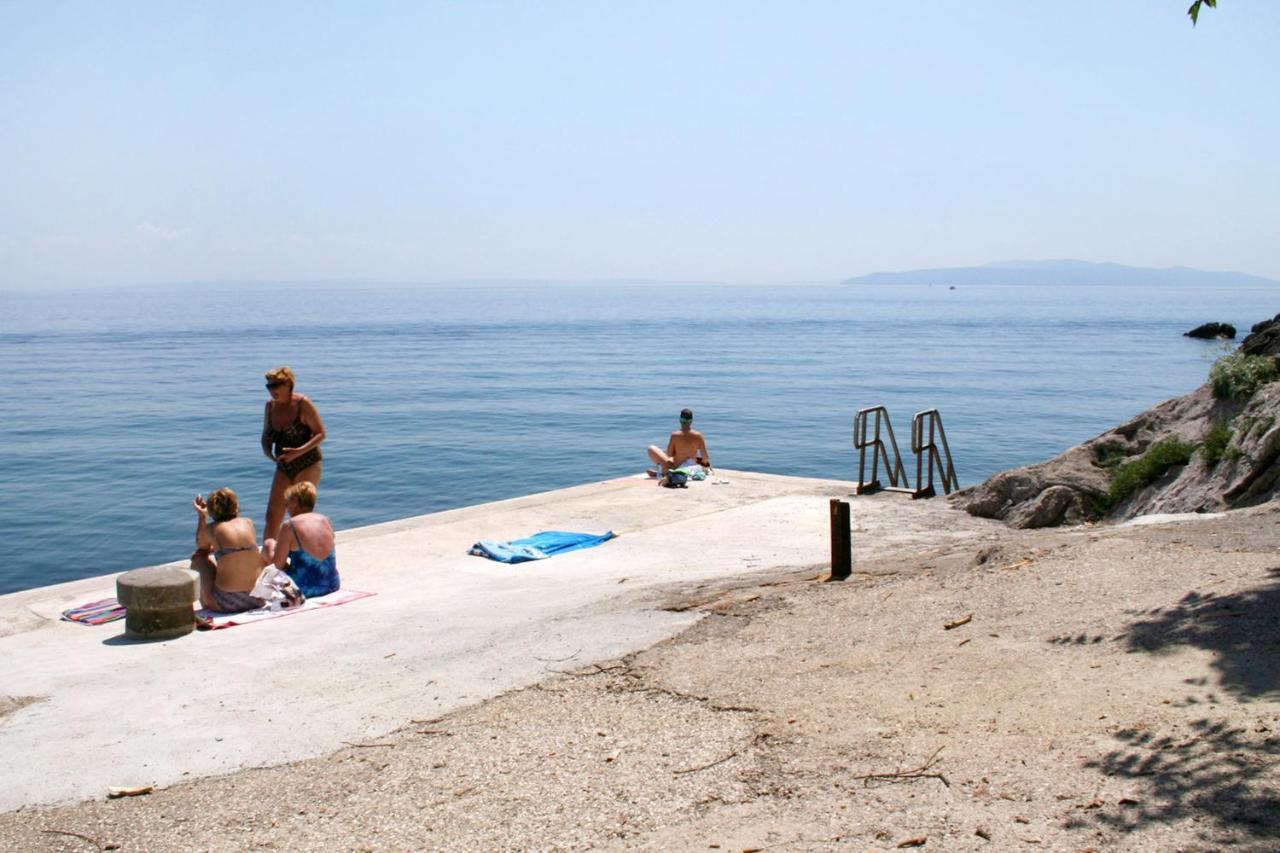 Apartments With A Parking Space Icici, Opatija - 14155 Eksteriør billede